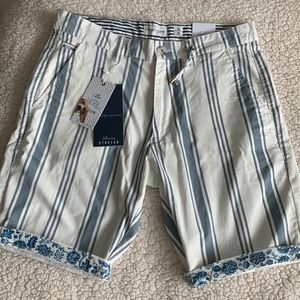 Mens or womens Spring/ Summer Shorts NWT